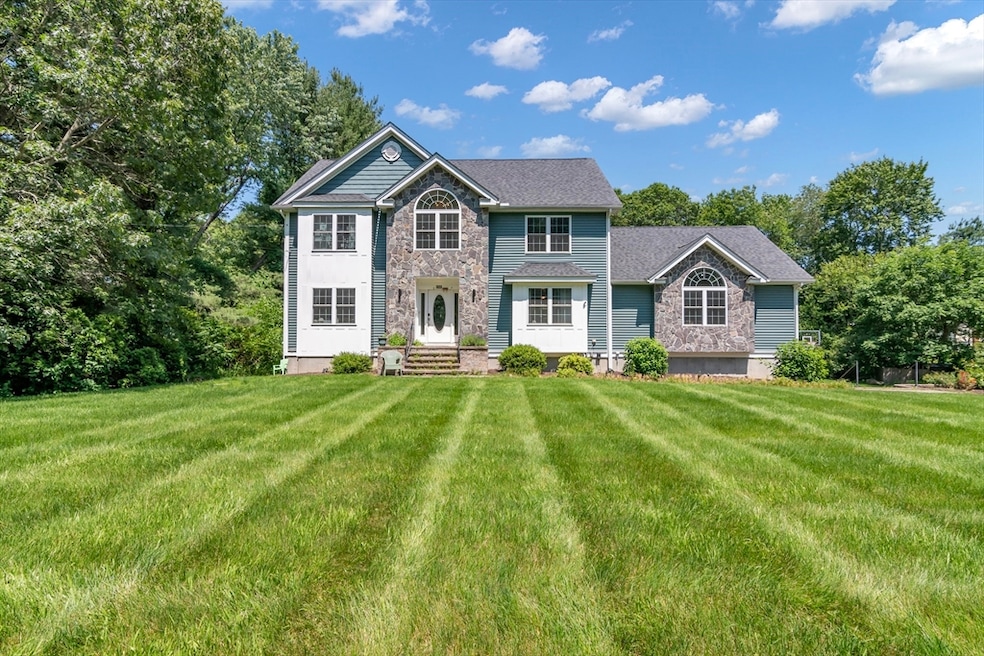 322 Nashua Rd, Billerica, MA 01821 - photo 1