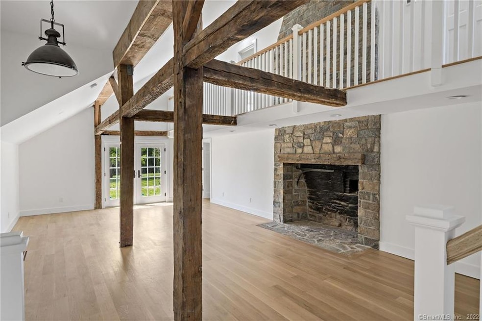 129 Davenport Ridge Rd, Stamford, CT 06903 - photo 1