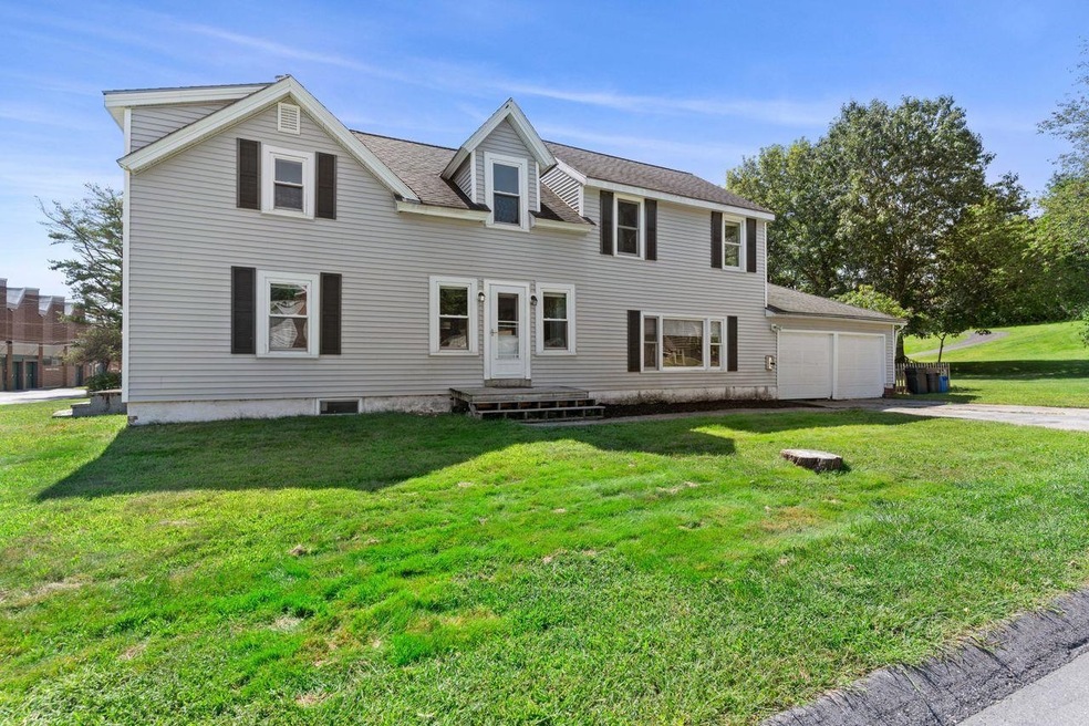 31 N Fruit St, Concord, NH 03301 - photo 1