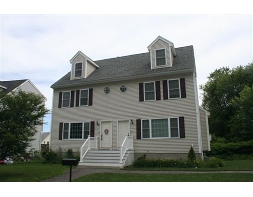 14 Willow St unit 14, Haverhill, MA 01832 - photo 1