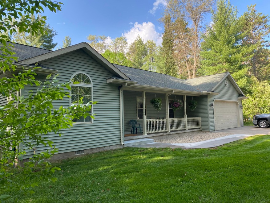 116 AuSable River Trail