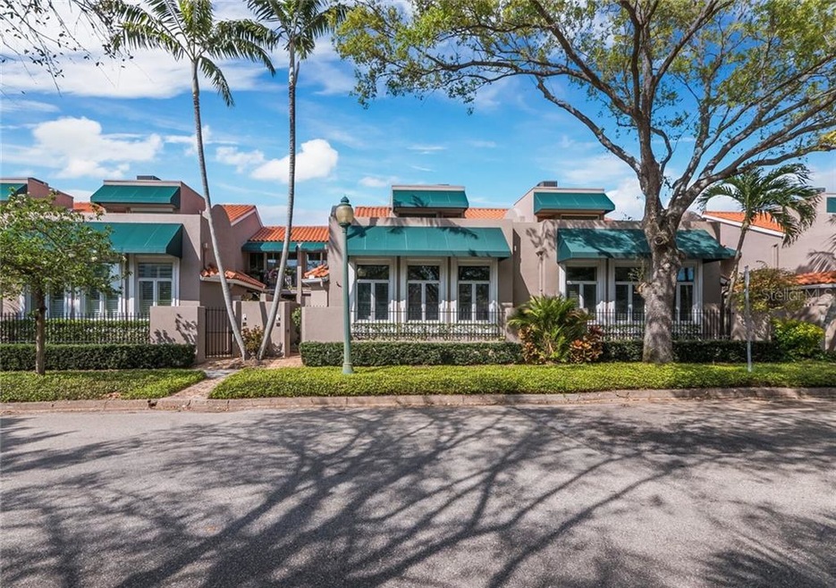 Welcome to 200 Cocoanut Ave. #3 in Beautiful Downt
