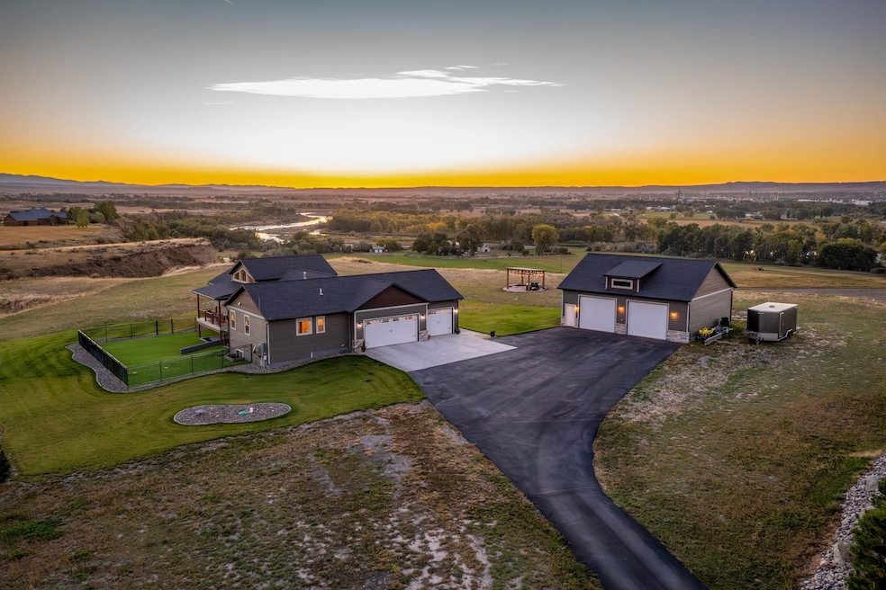 For Sale $1,400,000