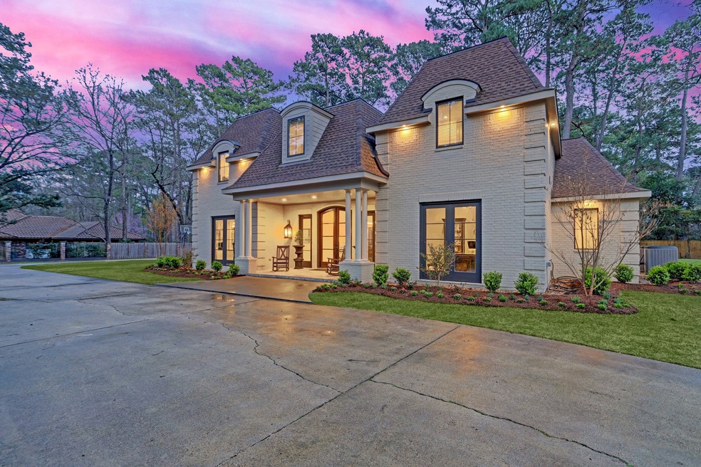 Welcome home! Yard is fully fenced along the the p