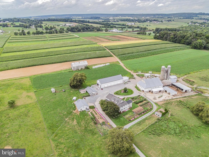 2077 Compass Rd, Honey Brook, PA 19344 - photo 1