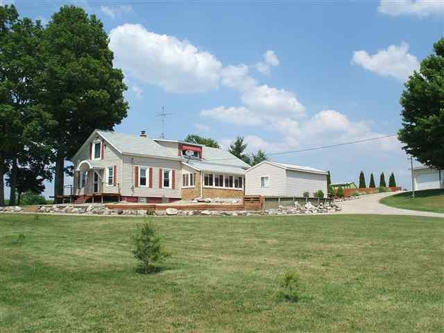 9678 Clyde Park Ave SW, Byron Center, MI 49315 - photo 1