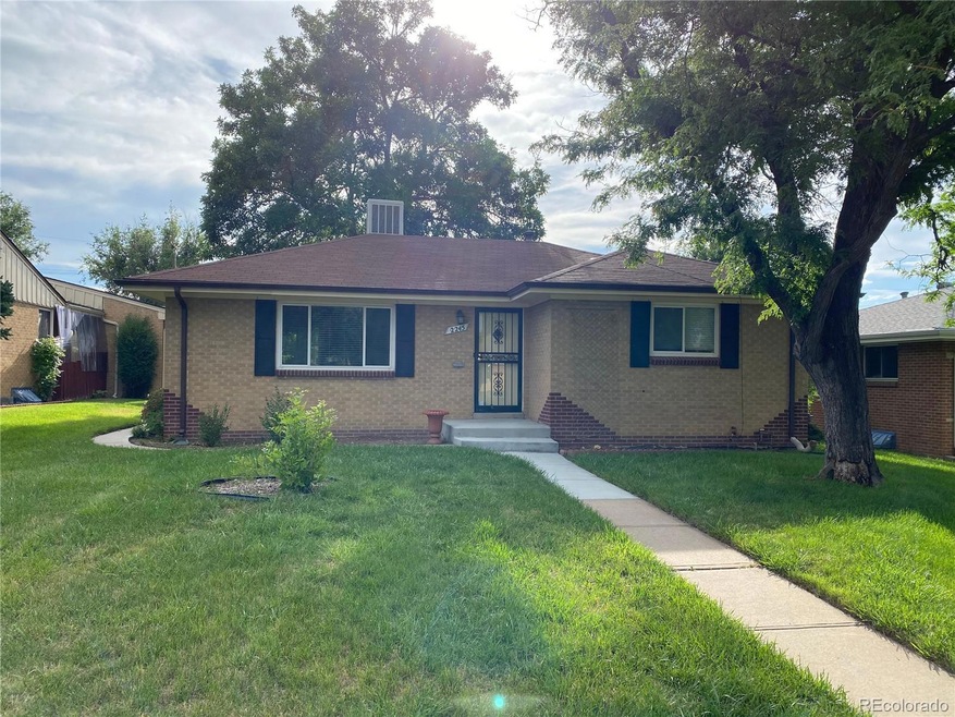 2245 Iola St, Aurora, CO 80010 - photo 1