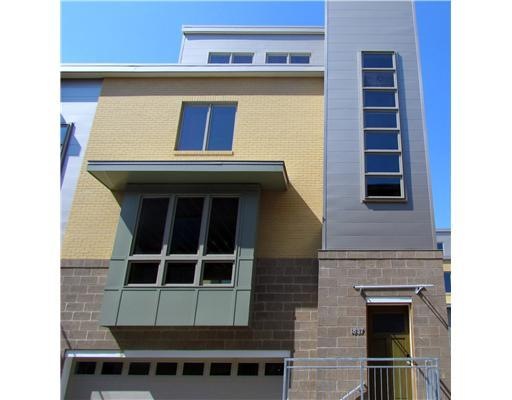 1837 Merriman Way unit 33D2, Pittsburgh, PA 15203 - photo 1