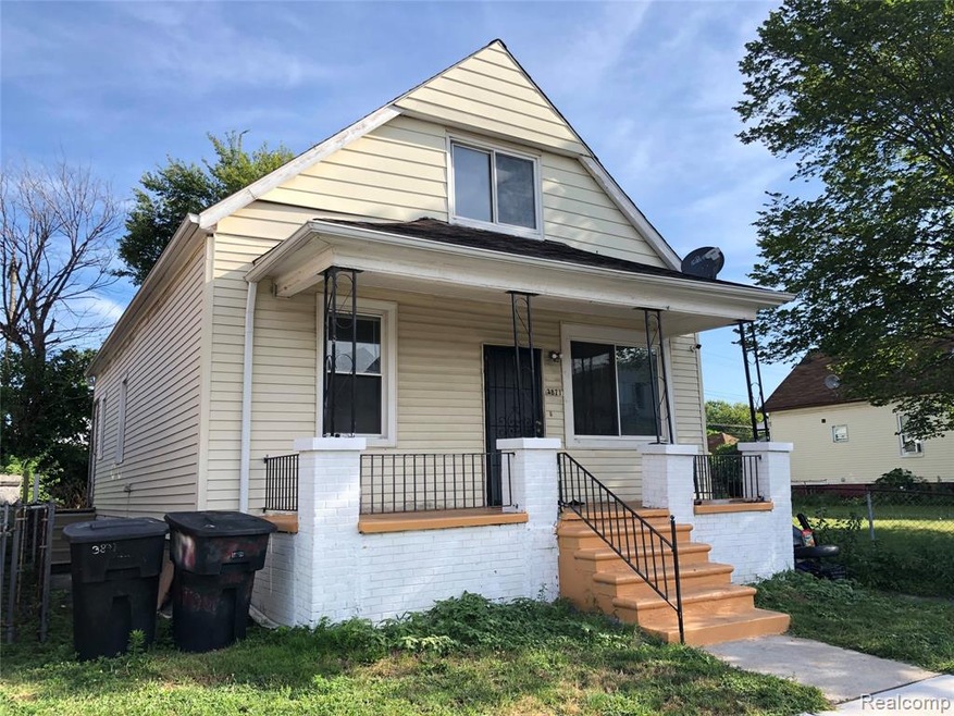 3871 Sobieski St, HamtraMcK, MI 48212 - photo 1