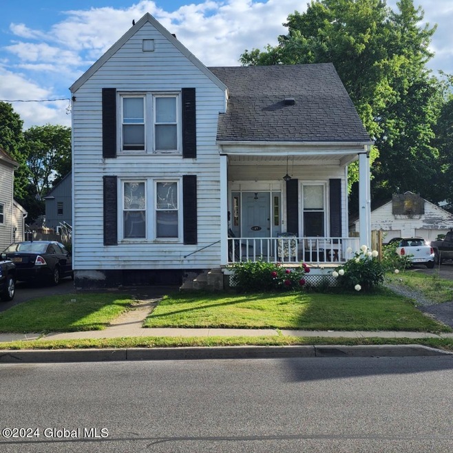27 Glen Ave, Schenectady, NY 12302 - photo 1