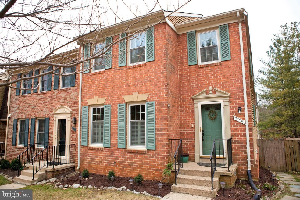 7773 Shootingstar Dr, Springfield, VA 22152 - photo 1