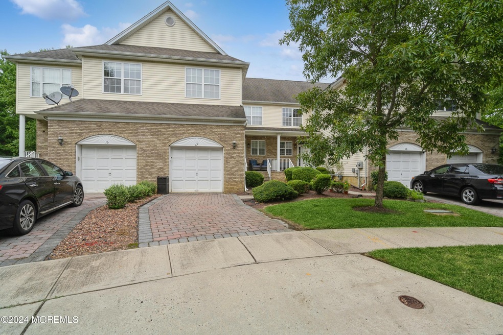 17 Keats Ct, East Windsor, NJ 08520 - photo 1