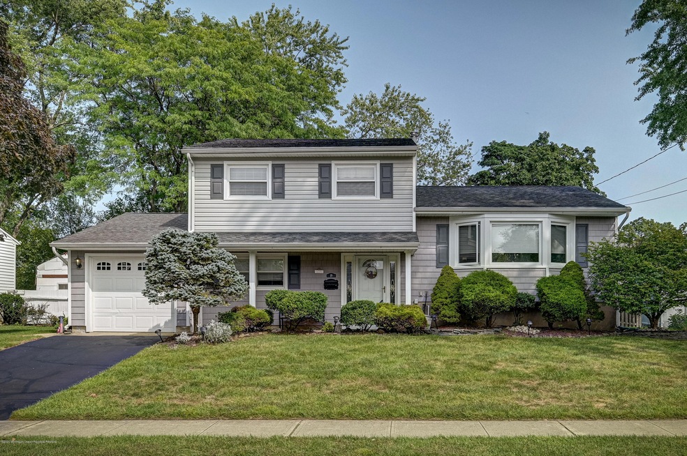 19 Chelsea Rd, Old Bridge, NJ 08857 - photo 1