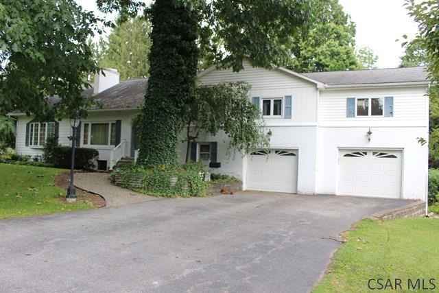 325 Beaver Ct, Johnstown, PA 15905 - photo 1