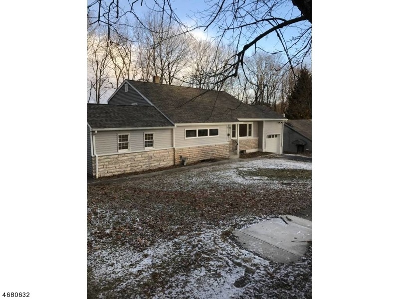 71 Pine St, Newton, NJ 07860 - photo 1