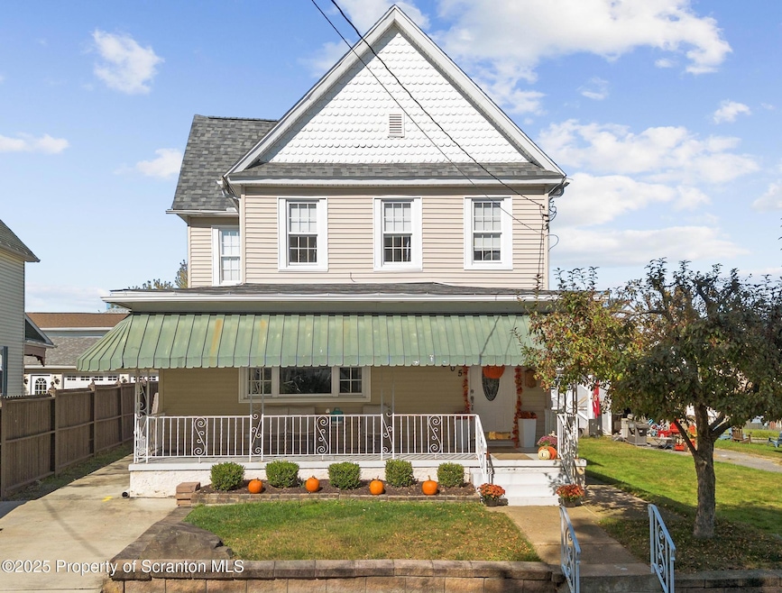 505 Boyle St, Dunmore, PA 18512 - photo 1