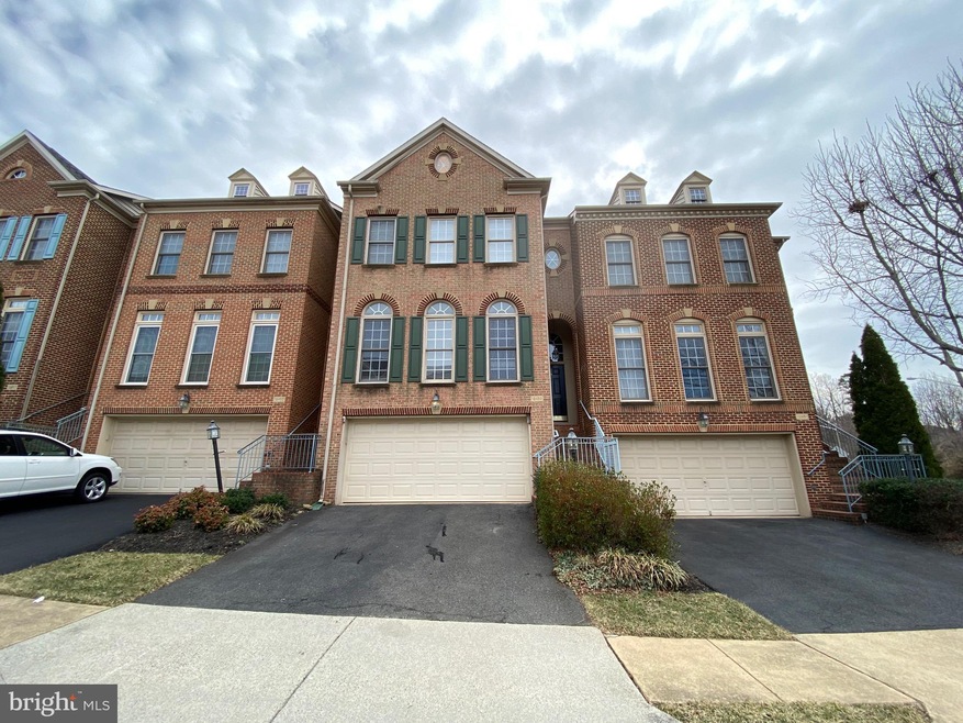 12453 Rose Path Cir, Fairfax, VA 22033 - photo 1