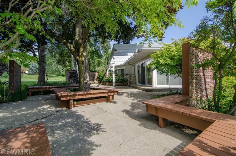 1205 Platt St, Niles, MI 49120 - photo 1