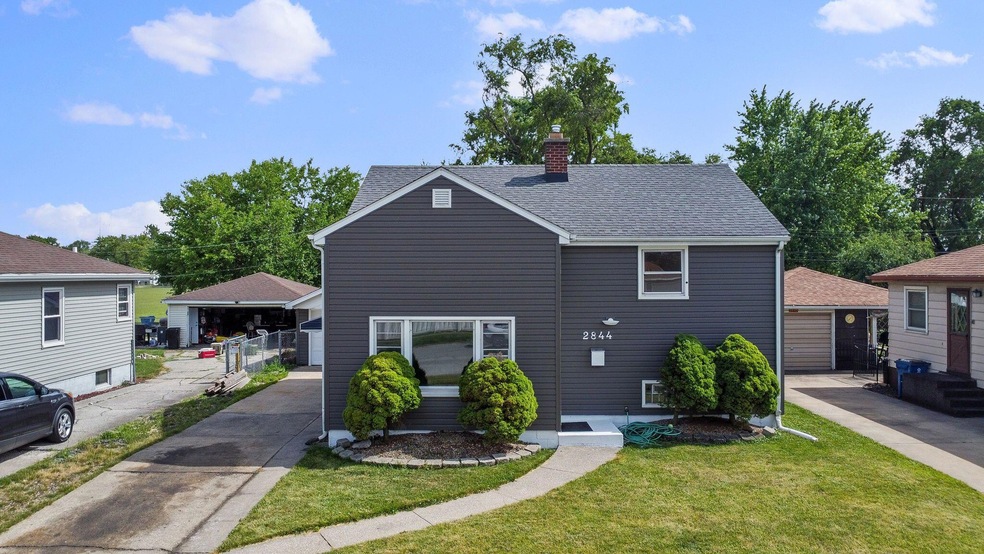 2844 Duluth St, Highland, IN 46322 - photo 1