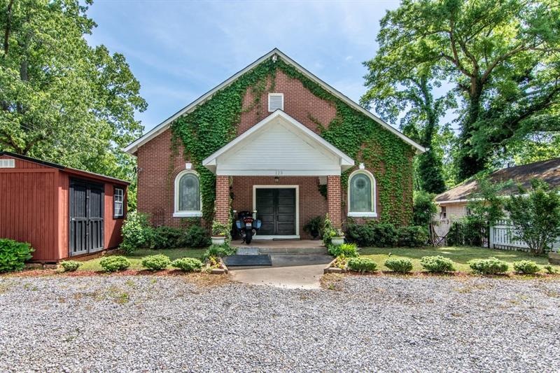 123 Peachtree St, Carrollton, GA 30117 - photo 1