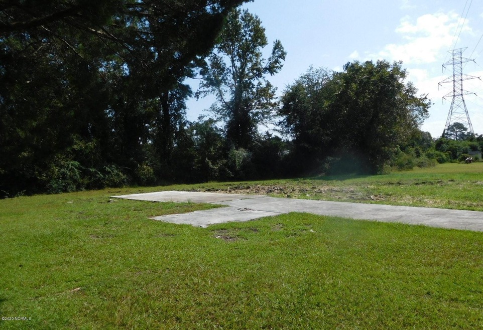 168 Sandy Dr, Jacksonville, NC 28546 - photo 1