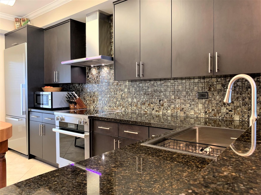 GRANITE COUNTER TOPS