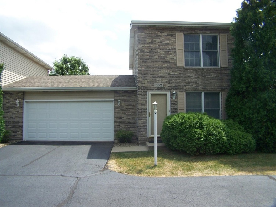 552 Briarwood Dr, Dyer, IN 46311 - photo 1