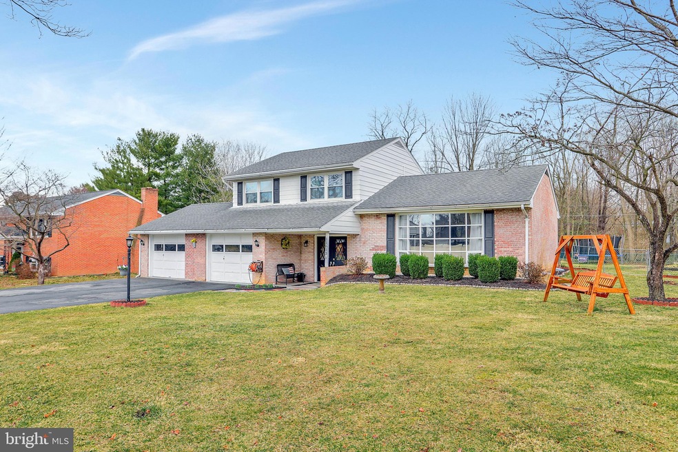 11613 Peacock Trail, Hagerstown, MD 21742 - photo 1