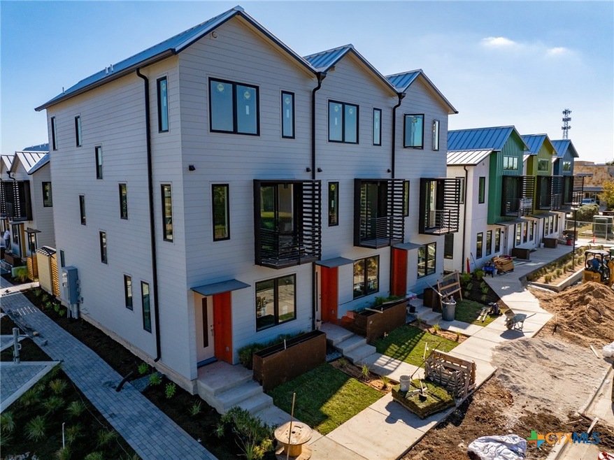 1909 Dutton Dr unit B, San Marcos, TX 78666 - photo 1