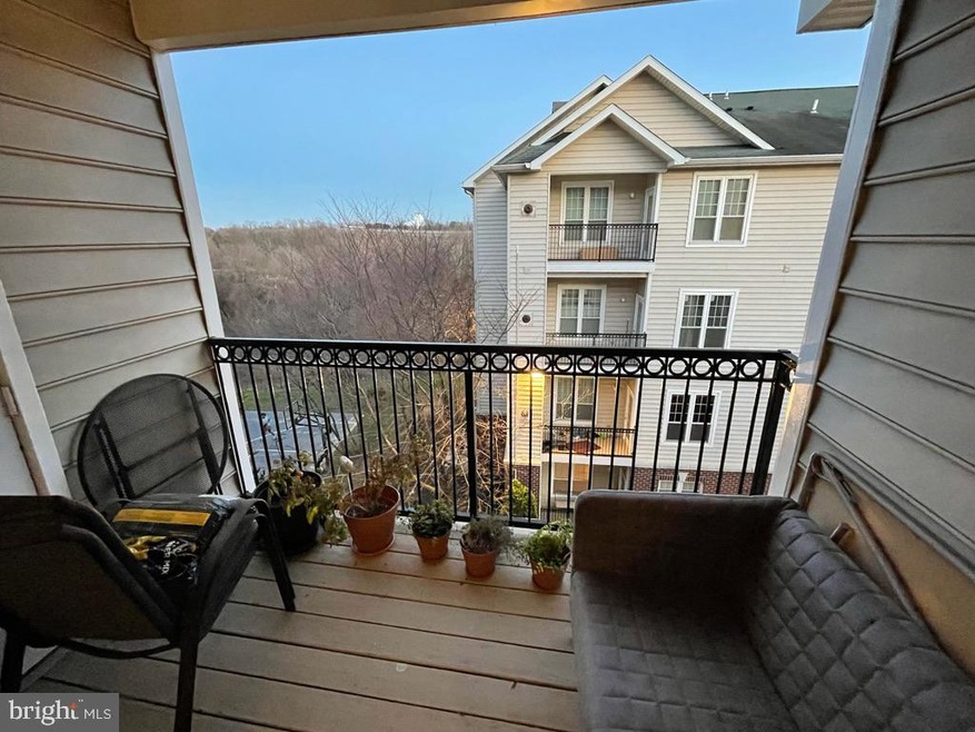 The Gates Of McLean unit 5404, McLean, VA 22102 - photo 1