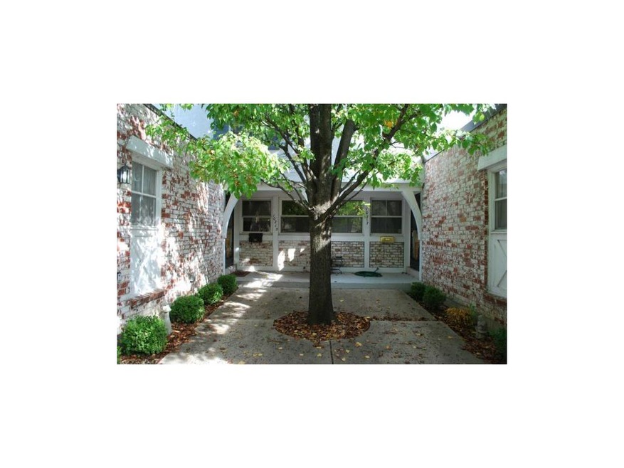 Entry Courtyard