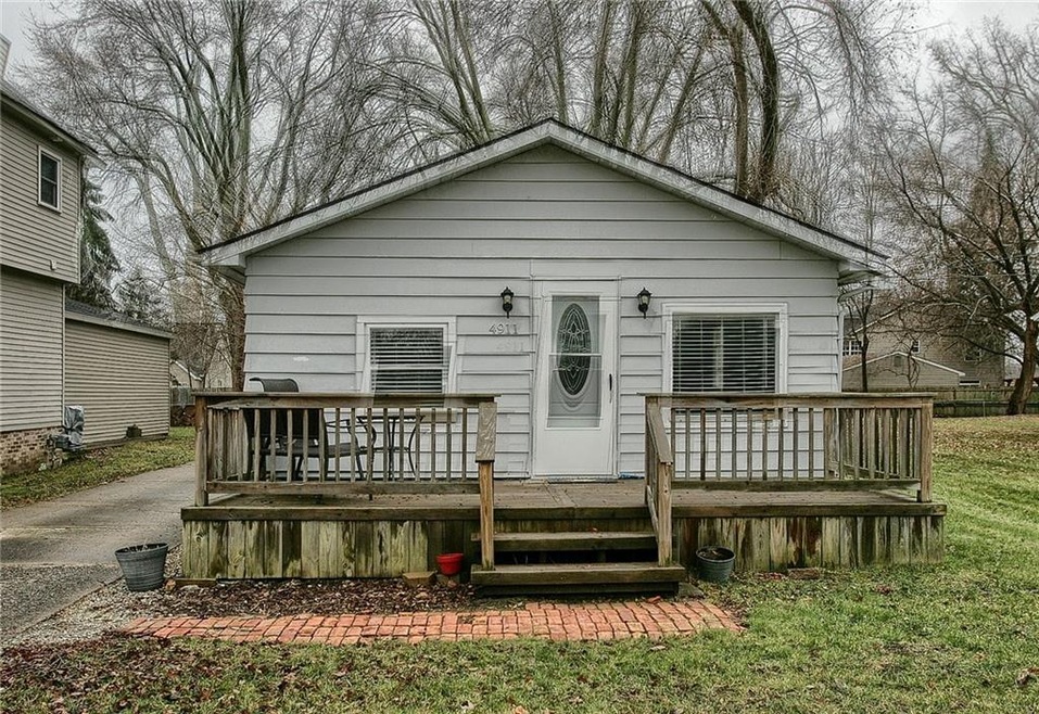 4911 Greer Rd, West Bloomfield, MI 48324 - photo 1