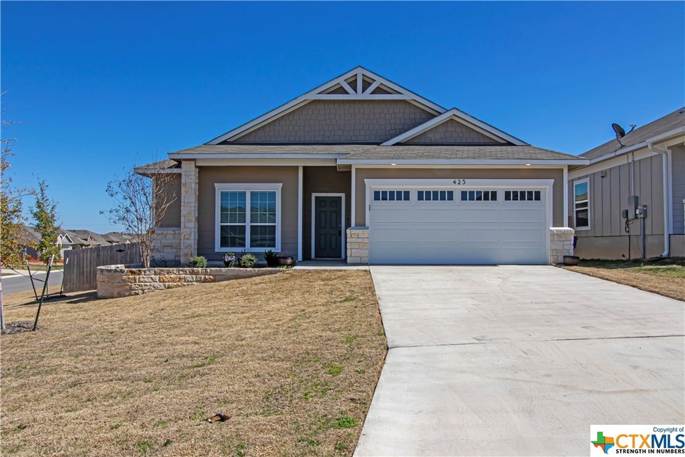 425 Poplin Ln, Troy, TX 76579 - photo 1