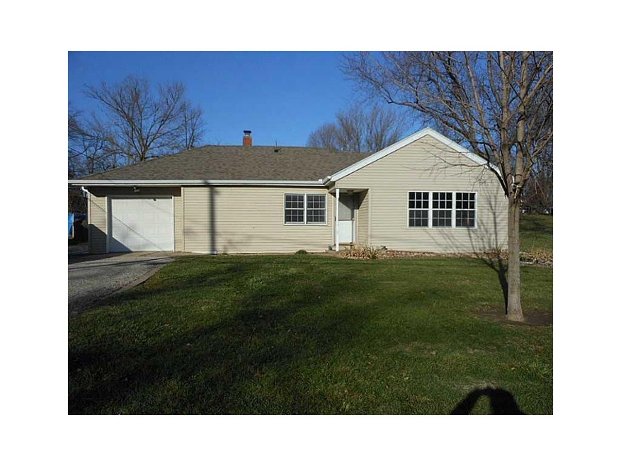 3620 E Ave NW, Cedar Rapids, IA 52405 - photo 1