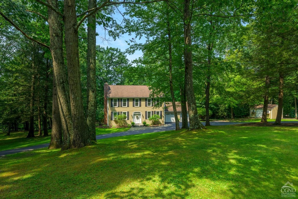 48 Knollwood Dr, Valatie, NY 12184 MLS 149504