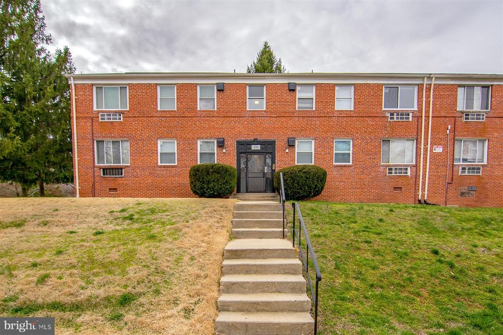 5101 Williston St unit 4, Baltimore, MD 21229 - photo 1