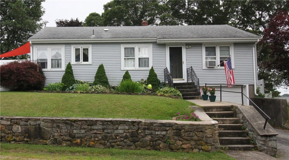 47 James M Beardsworth Rd Rd, Tiverton, RI 02878 - photo 1