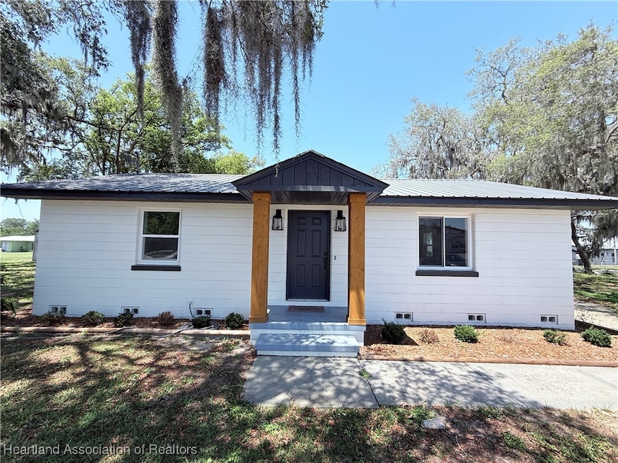 For Rent $1,900/month