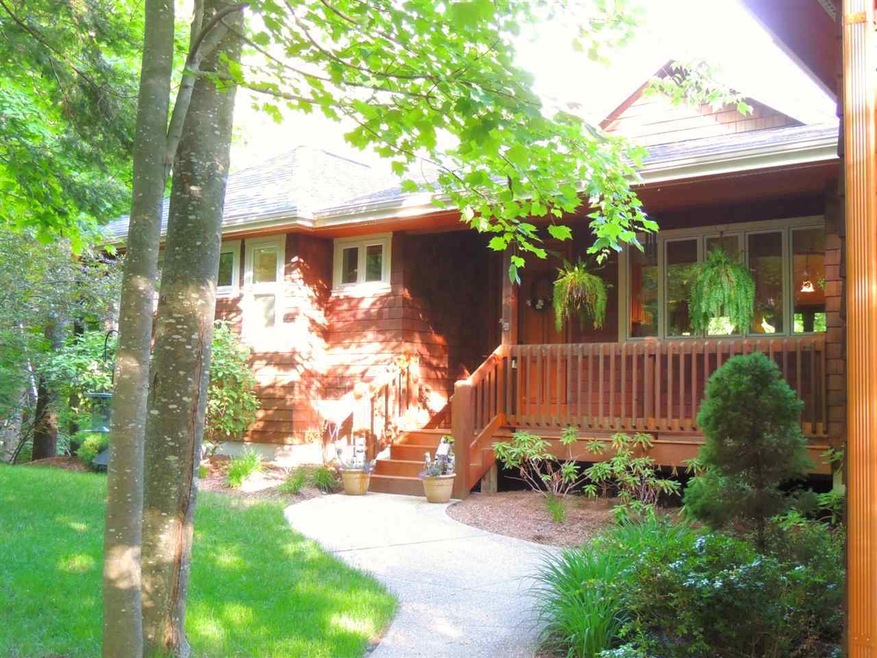 12320 N Country Club Dr, Charlevoix, MI 49720 - photo 1