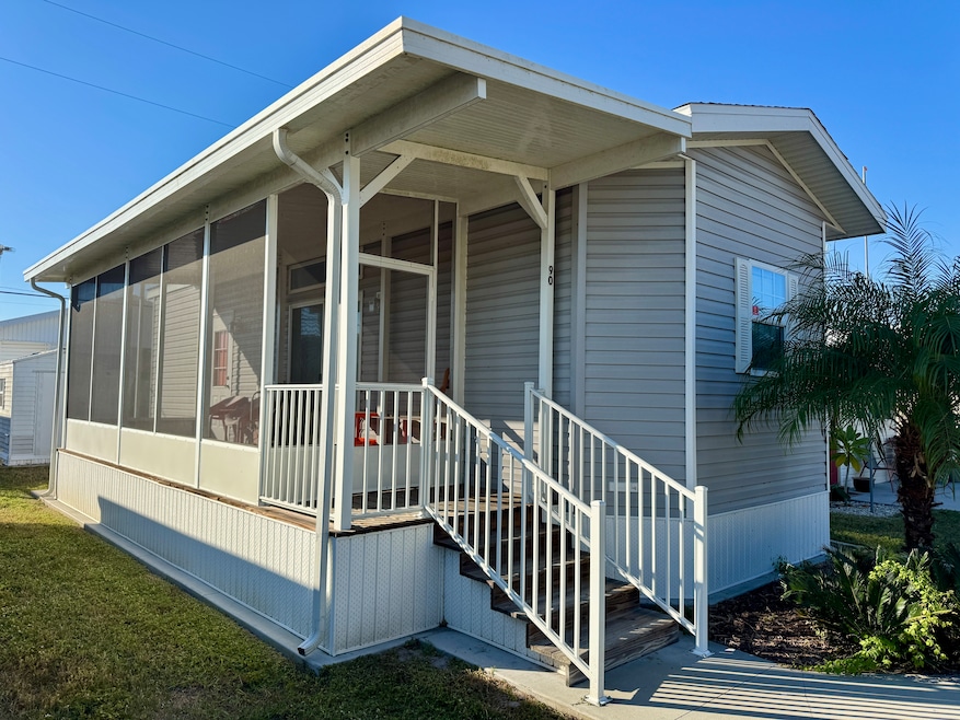 90 Kumquat Rd, Palmetto, FL 34221 - photo 1