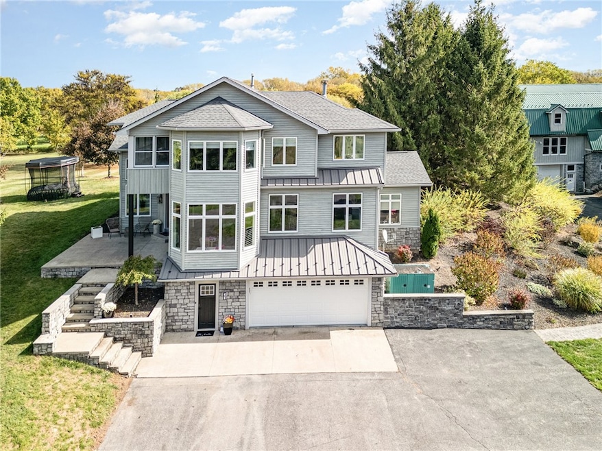 For Sale $1,195,000 • Co-Listing Agent