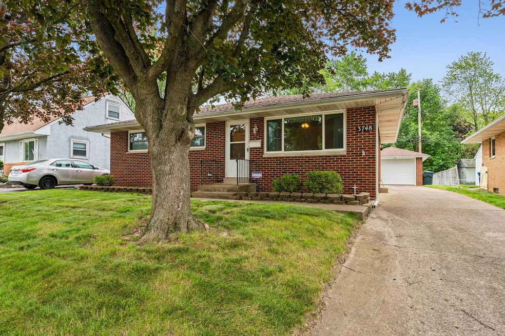 3-web-or-mls-3748-kinsey-dr