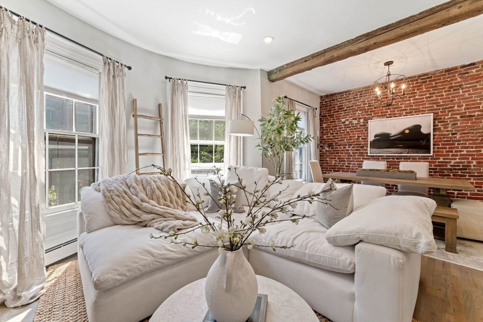 91 Waltham St unit 4, Boston, MA 02118 - photo 1