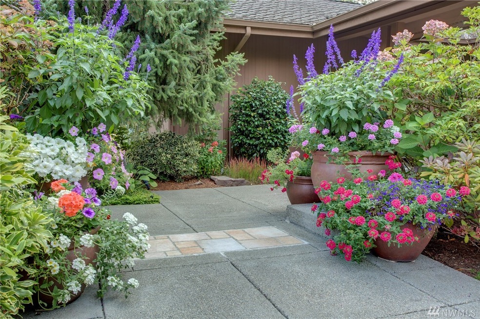 3220 74th Place SE, Mercer Island, WA 98040 - photo 1