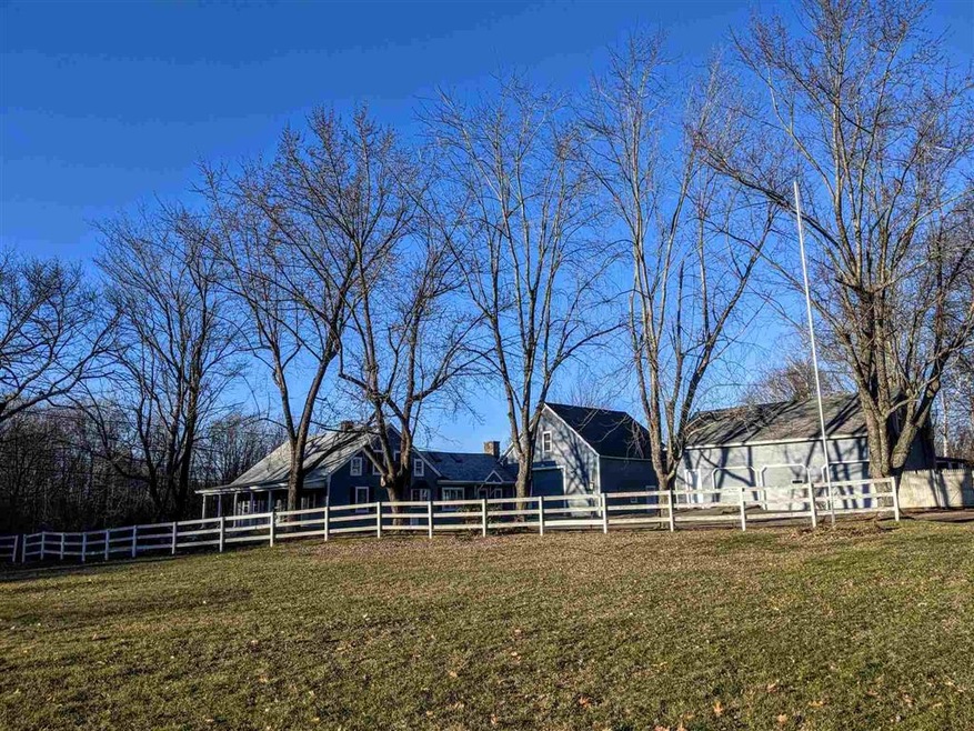 98 Parade Rd, Meredith, NH 03253 - photo 1