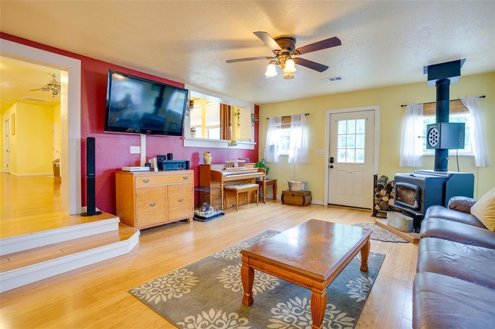 6952 Alcove St, Azle, TX 76020 - photo 1