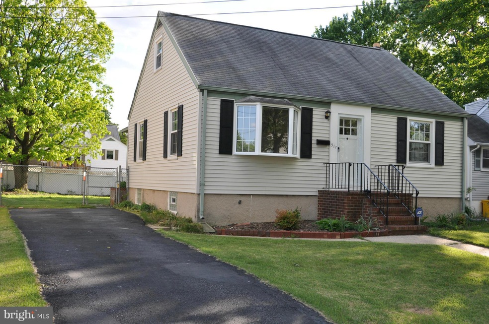 317 Hance Ave, Linthicum Heights, MD 21090 - photo 1