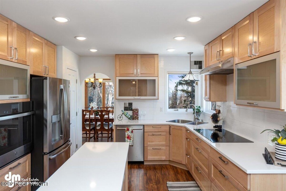 4541 Southpark Bluff Dr, Anchorage, AK 99516 - photo 1