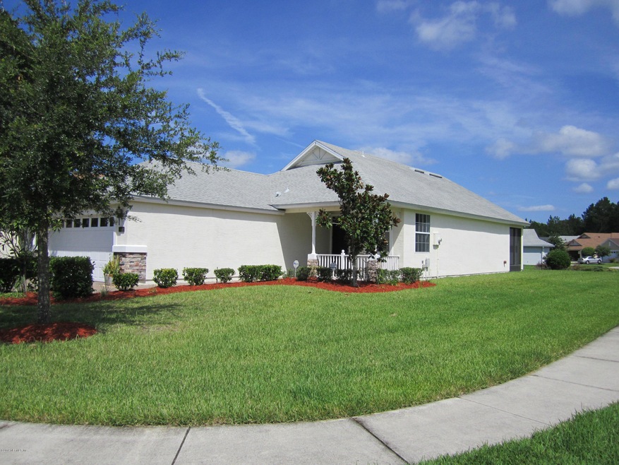 Hazelton Court 028