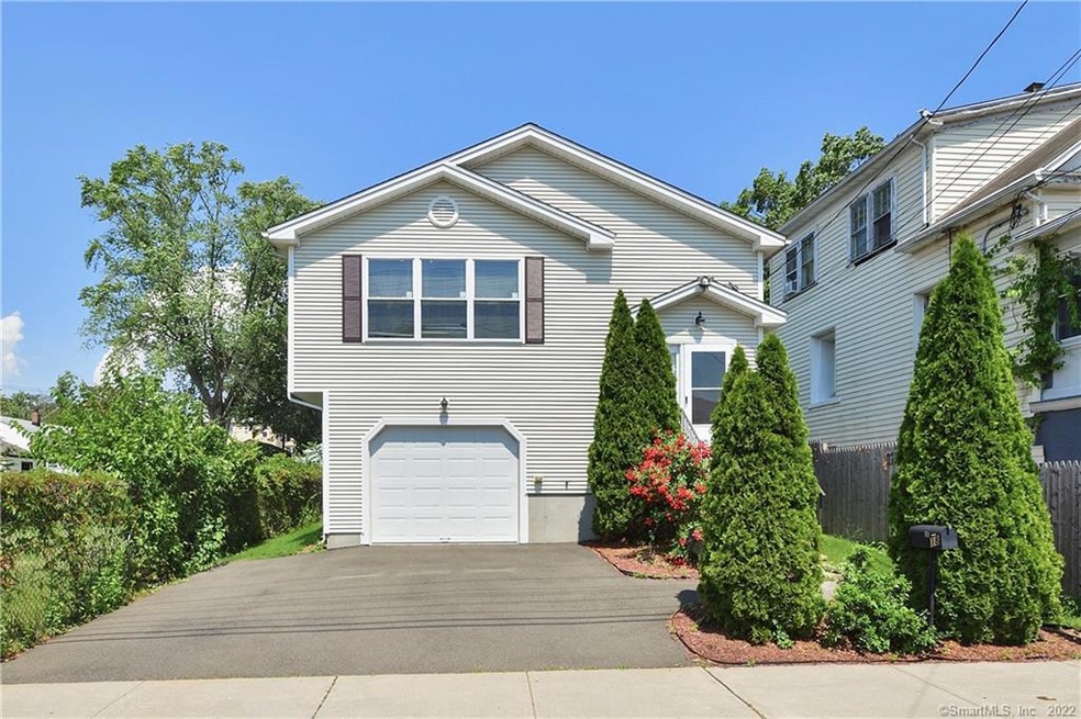 18 Crest St, West Haven, CT 06516 - photo 1